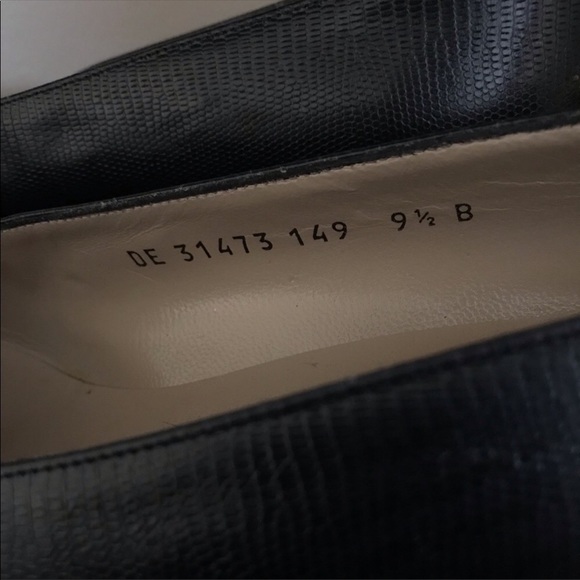 Salvatore Ferragamo Embossed Leather Shoes - Picture 4 of 8